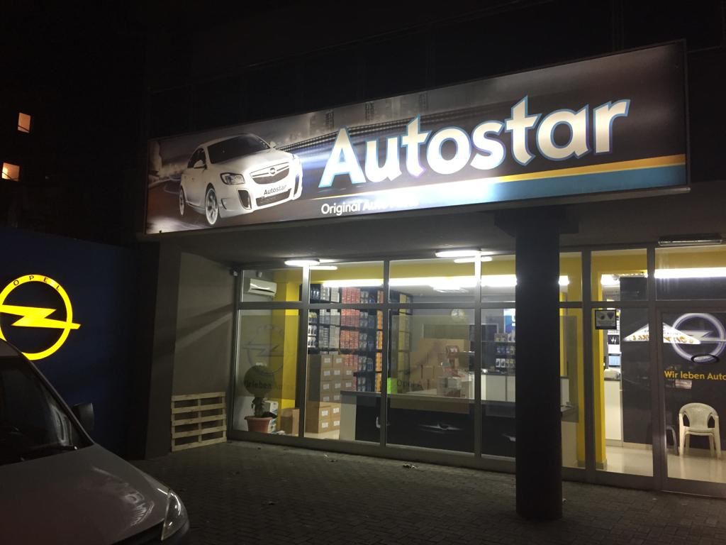 opel autostar
